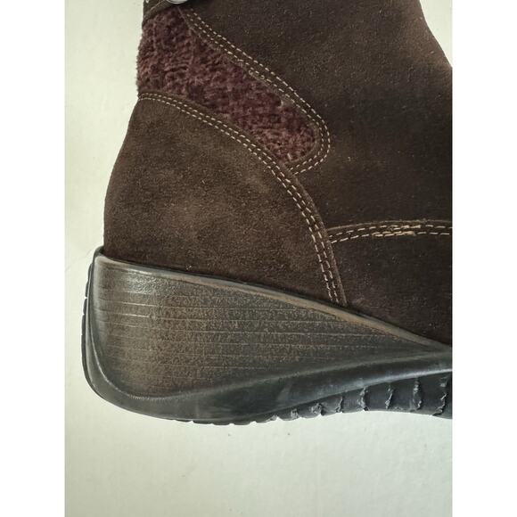 Aquatalia Mia Brown Suede Boots 9 Zip-Front Knit Cuff Low Wedge Heel Booties - Picture 16 of 16
